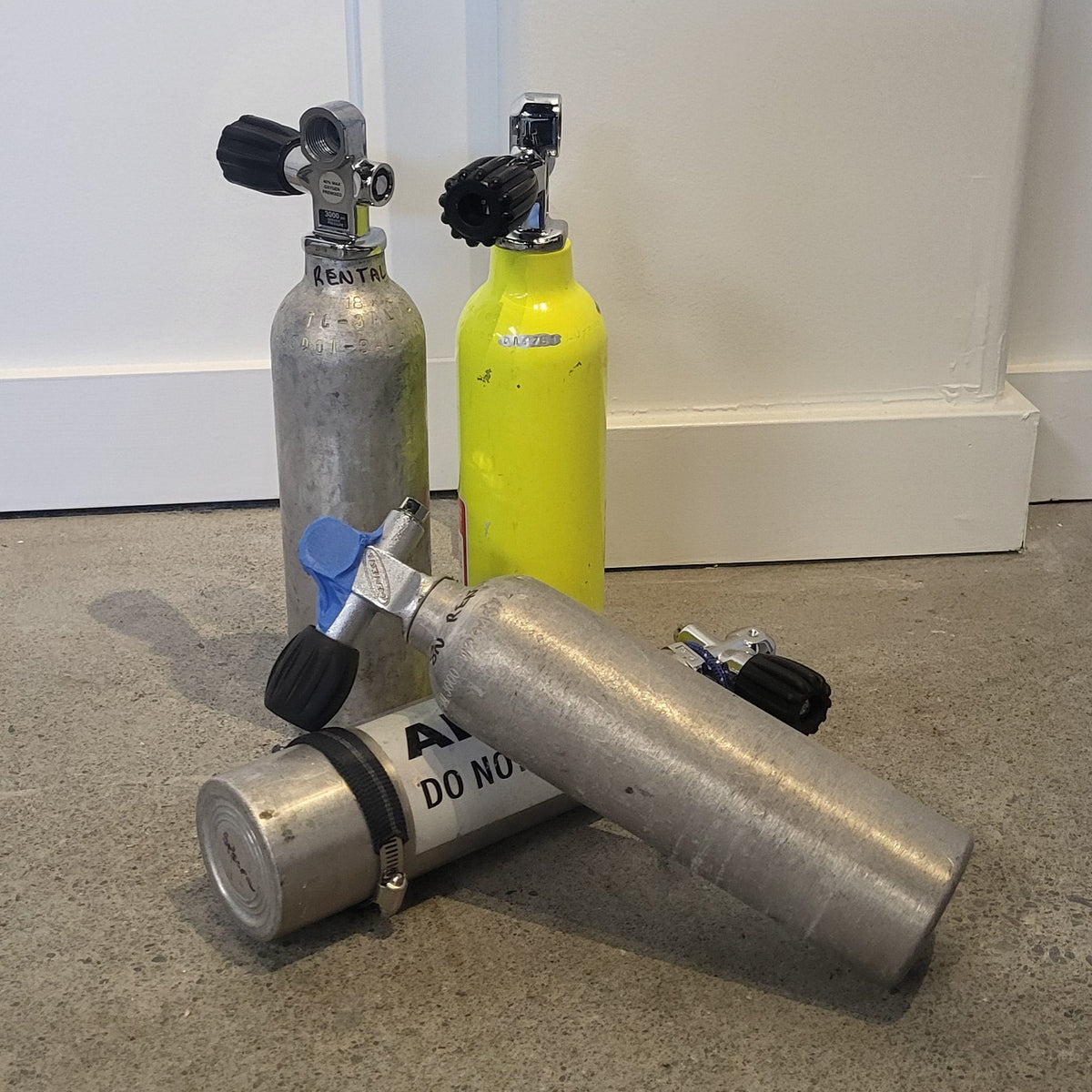 Suit Inflation Bottle Rental (6 cuft)